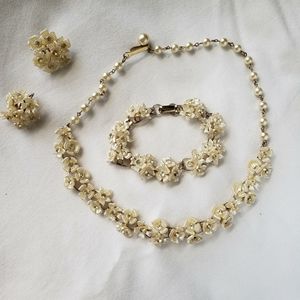 Vintage floral jewelry set